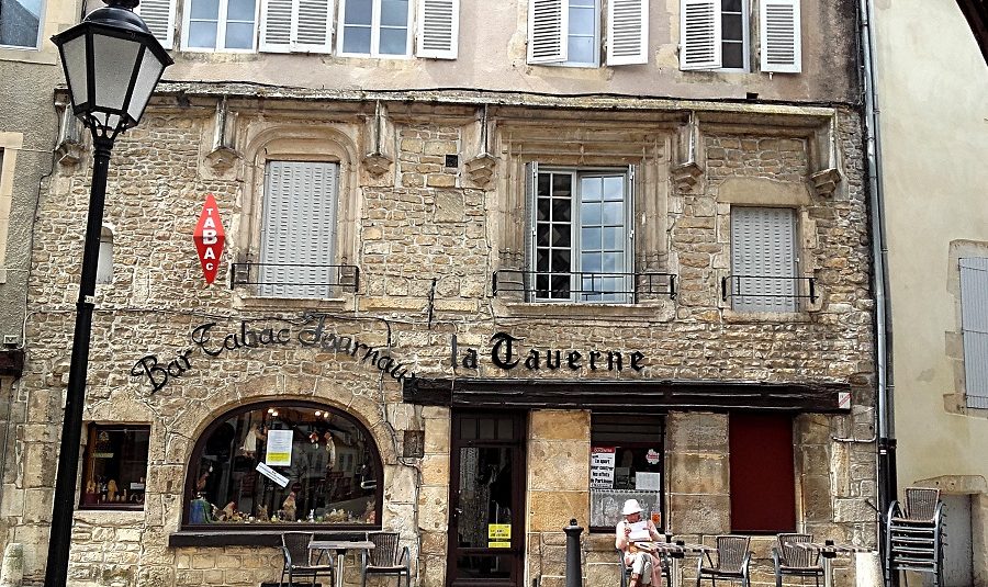 Bar-La-Taverne-Clamecy—-D