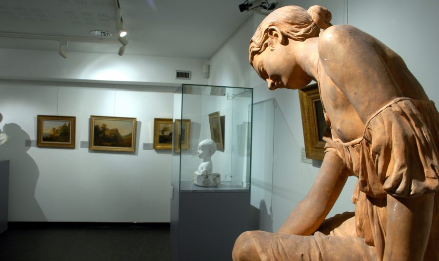 Musée d’Art et d’Histoire Romain Rolland, salle XIXe siècle