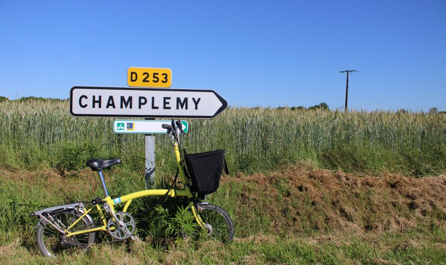 D253_tussen Champlemy-Chaume