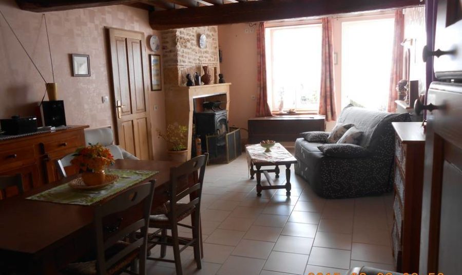 Dining_room_gîte_Ancienne_Chapelle_2