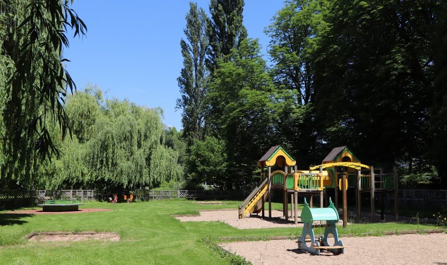 speeltuin_children_park_Vauvert