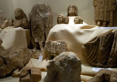 Temporary exhibition “Gallo-Roman sculpture in Entrains and surroundings”