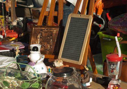 Vide grenier-brocante
