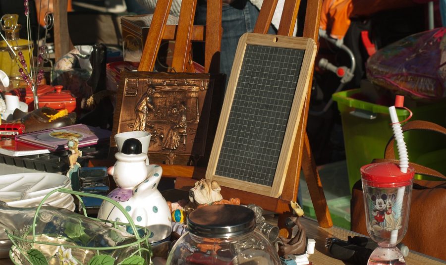 flea-market-1732562_1280