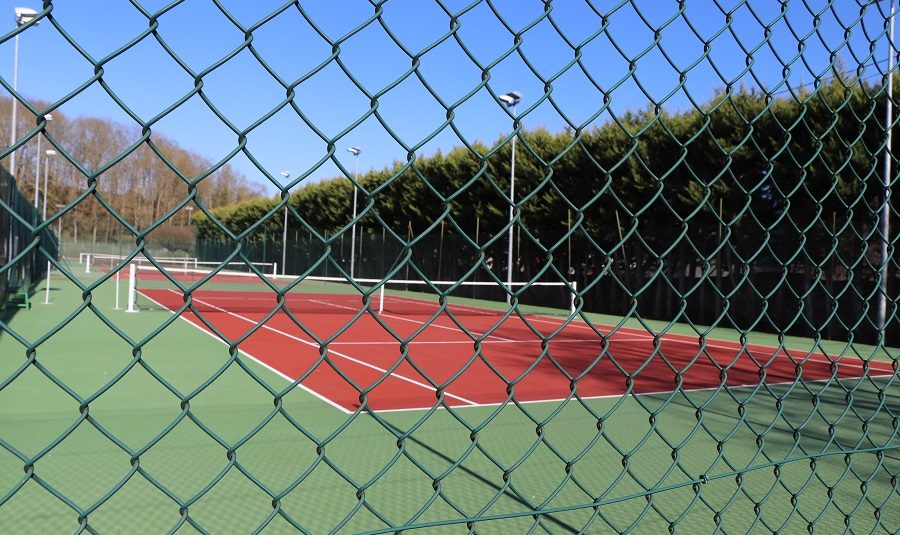 terrain_tennis_parc_Vauvert©LMforOTCHN (2)