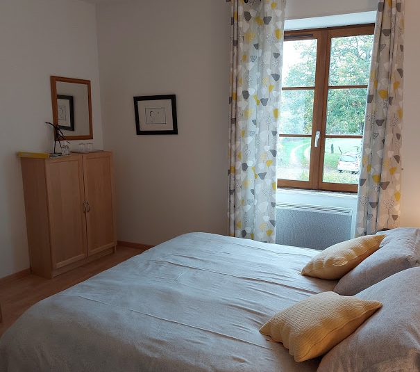 yellow room